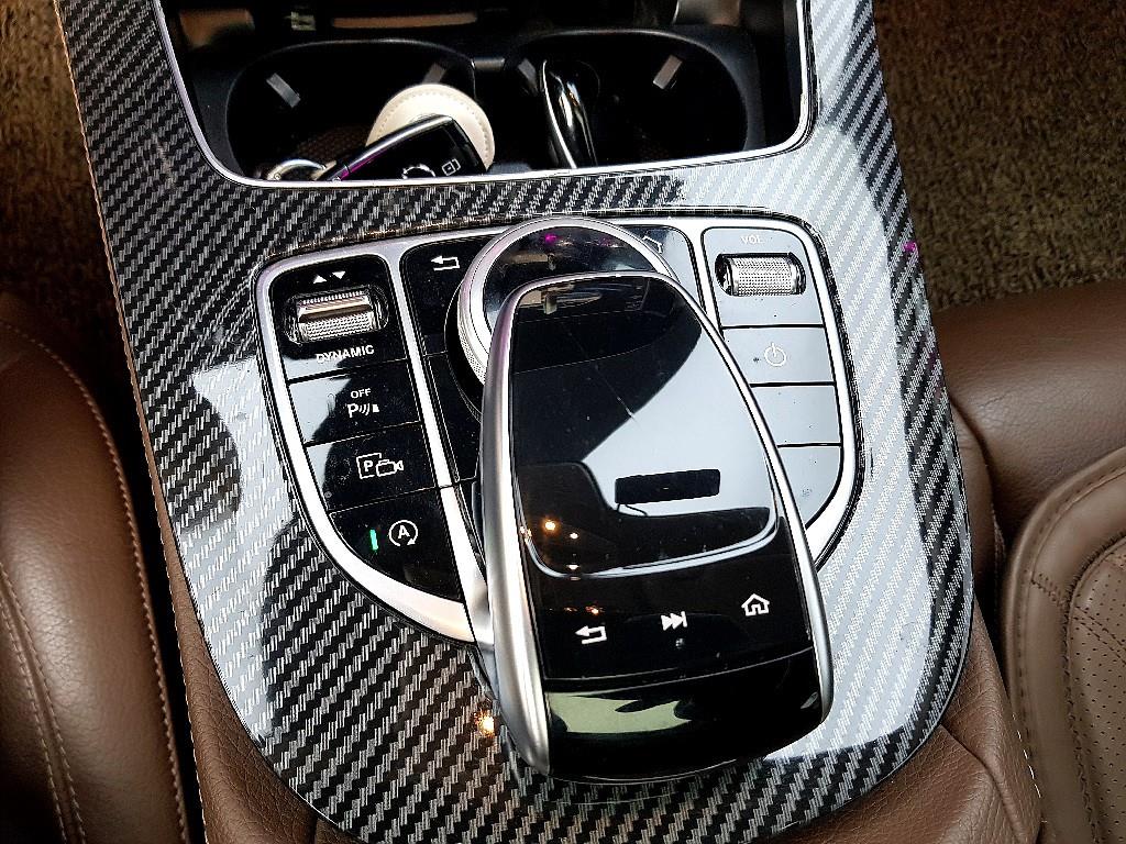 Mercedes Benz E class - Vista 12
