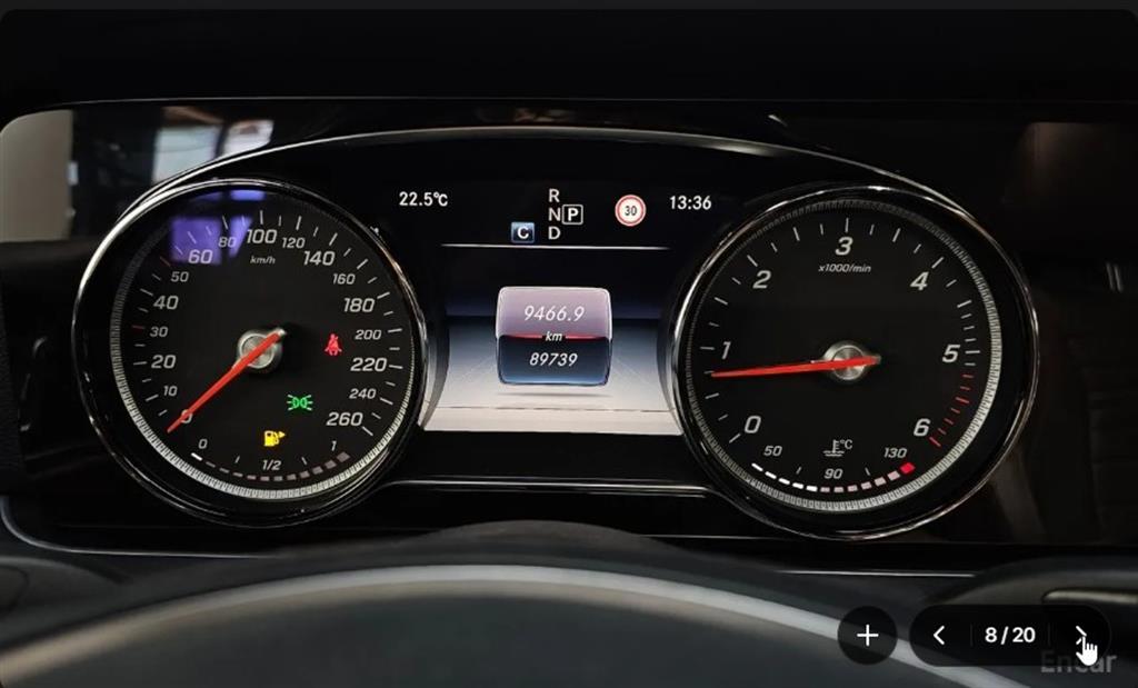 Mercedes Benz E class - Vista 7