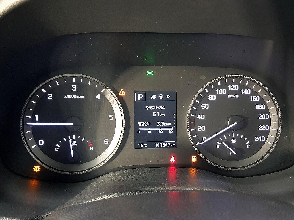 HYUNDAI Tucson - Vista 7