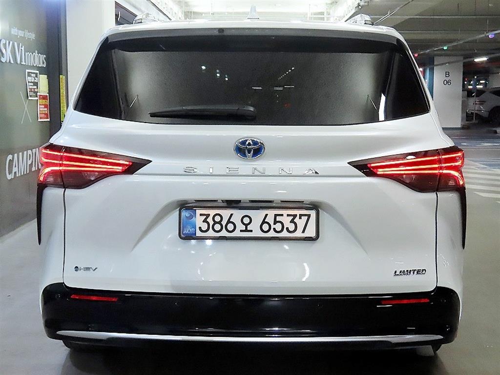 Toyota Siena - Vista 5