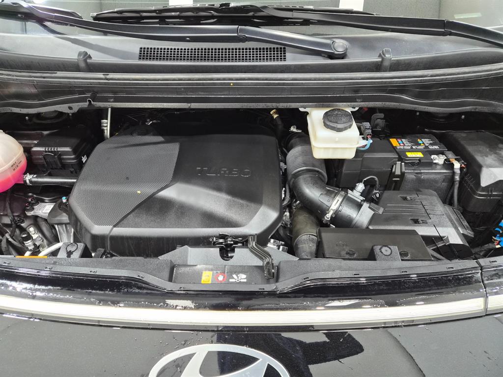 HYUNDAI Staria 2025 Negro - Importación desde Corea - HF Imports Iquique - Foto 19