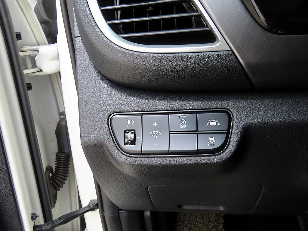 KIA Seltos - Vista 12