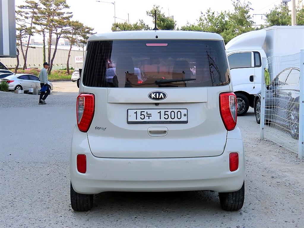 KIA Ray - Vista 4