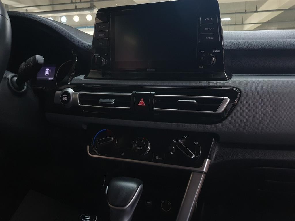KIA Seltos - Vista 6
