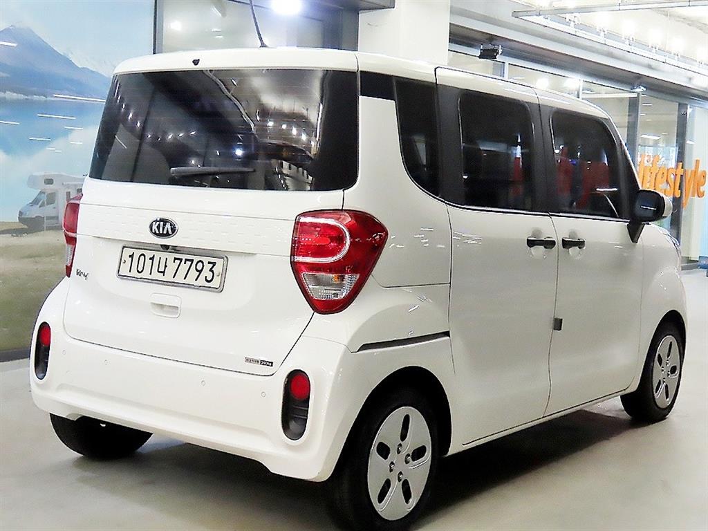 KIA Ray - Vista 4