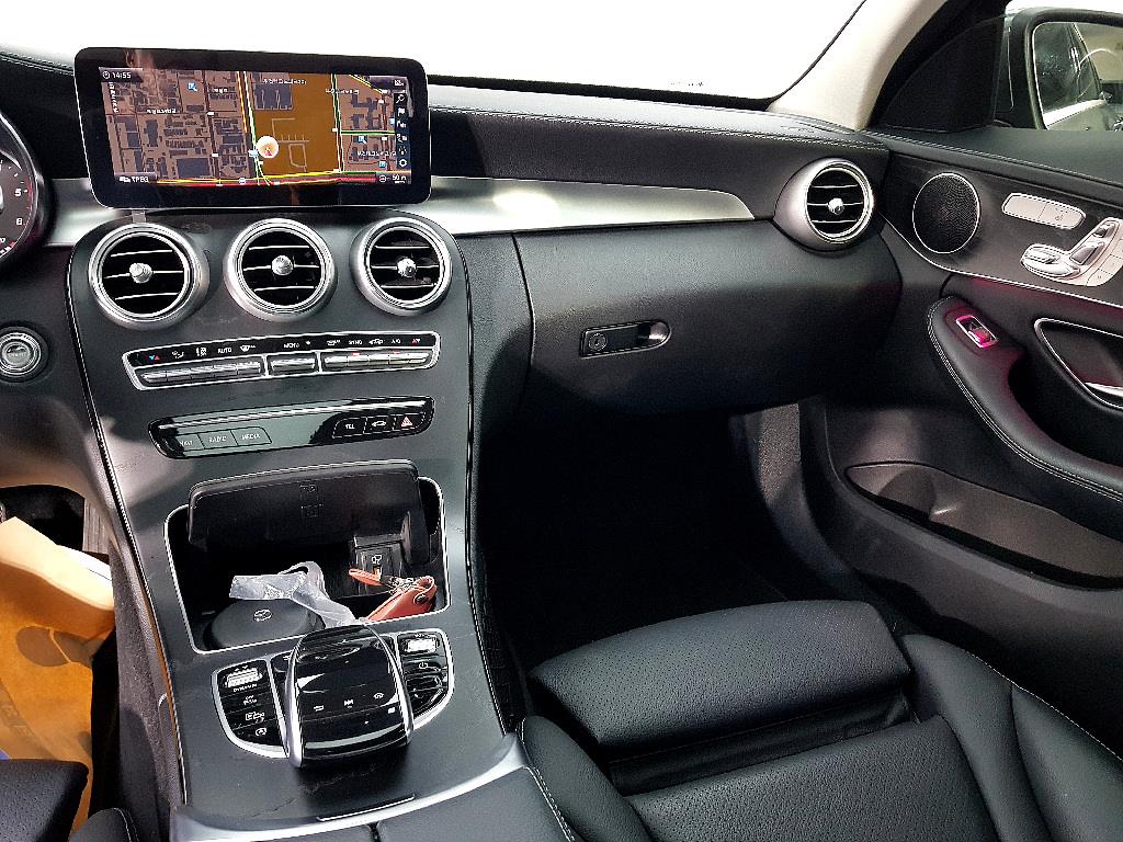 Mercedes Benz C Class - Vista 10