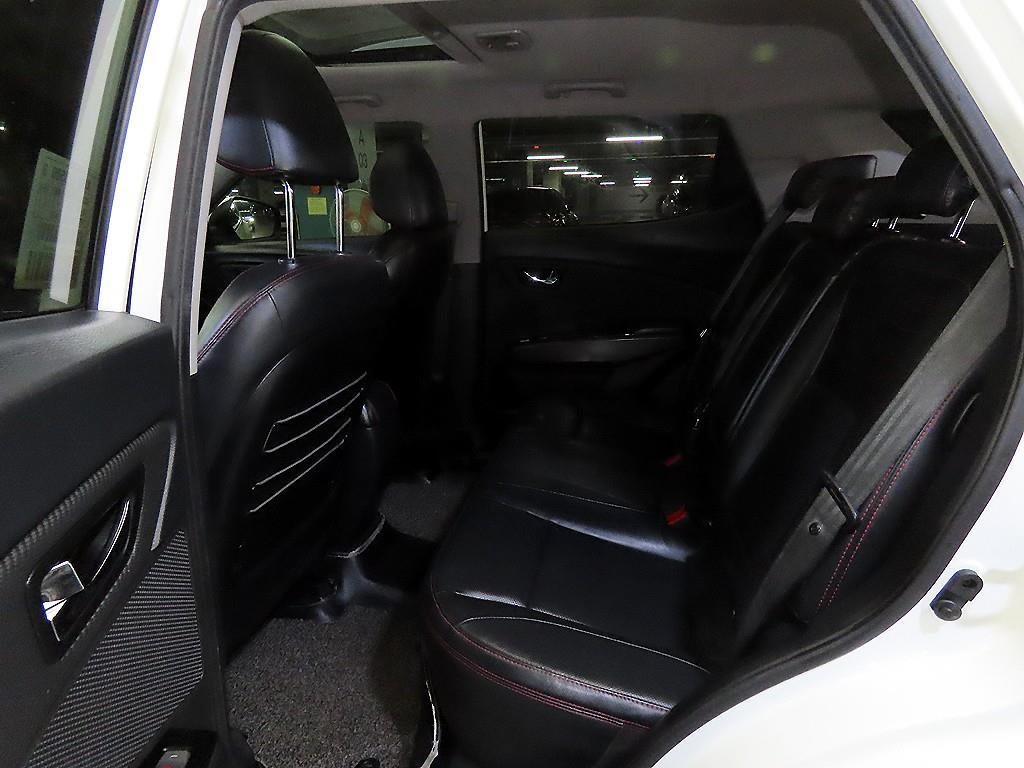 Ssangyong Tivoli - Vista 7