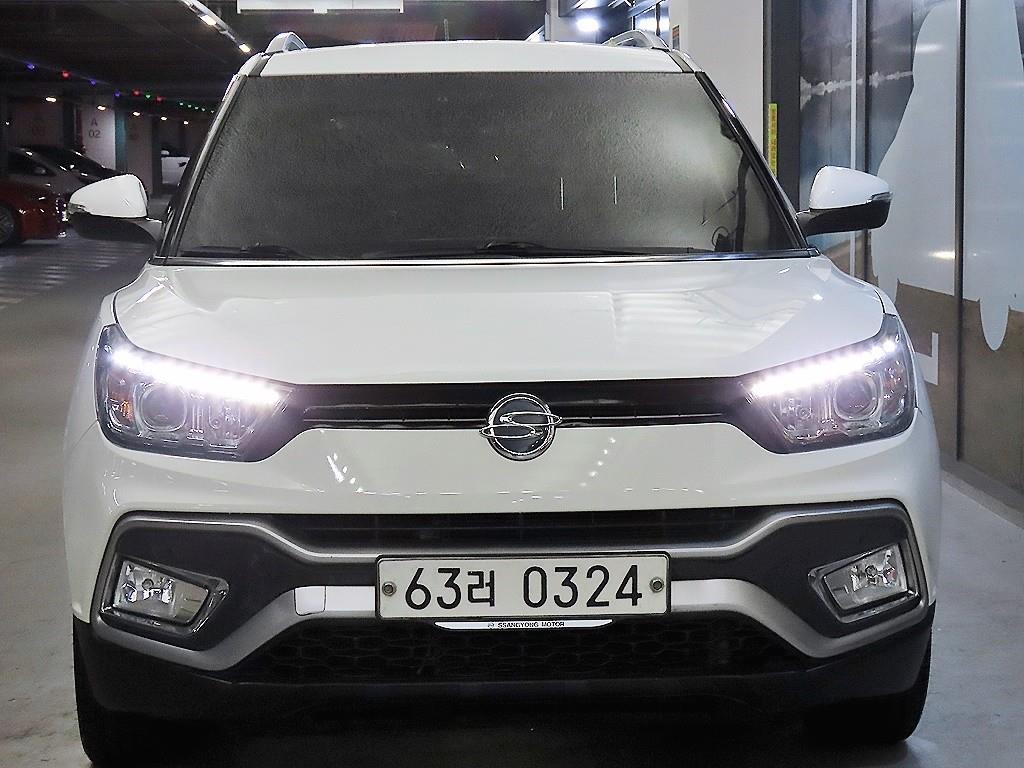Ssangyong Tivoli - Vista 2