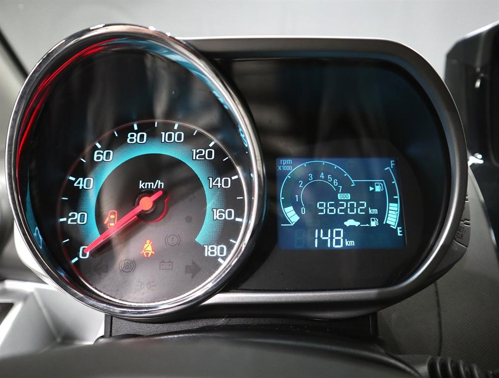 Chevrolet Spark - Vista 6
