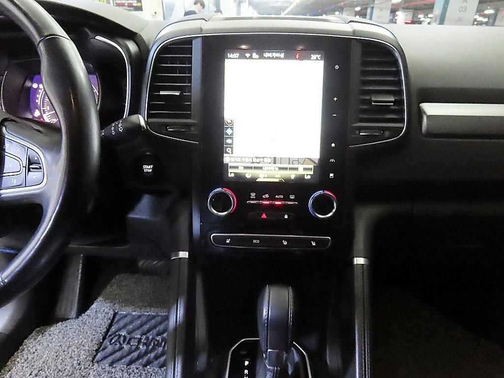 SAMSUNG QM6 - Vista 11