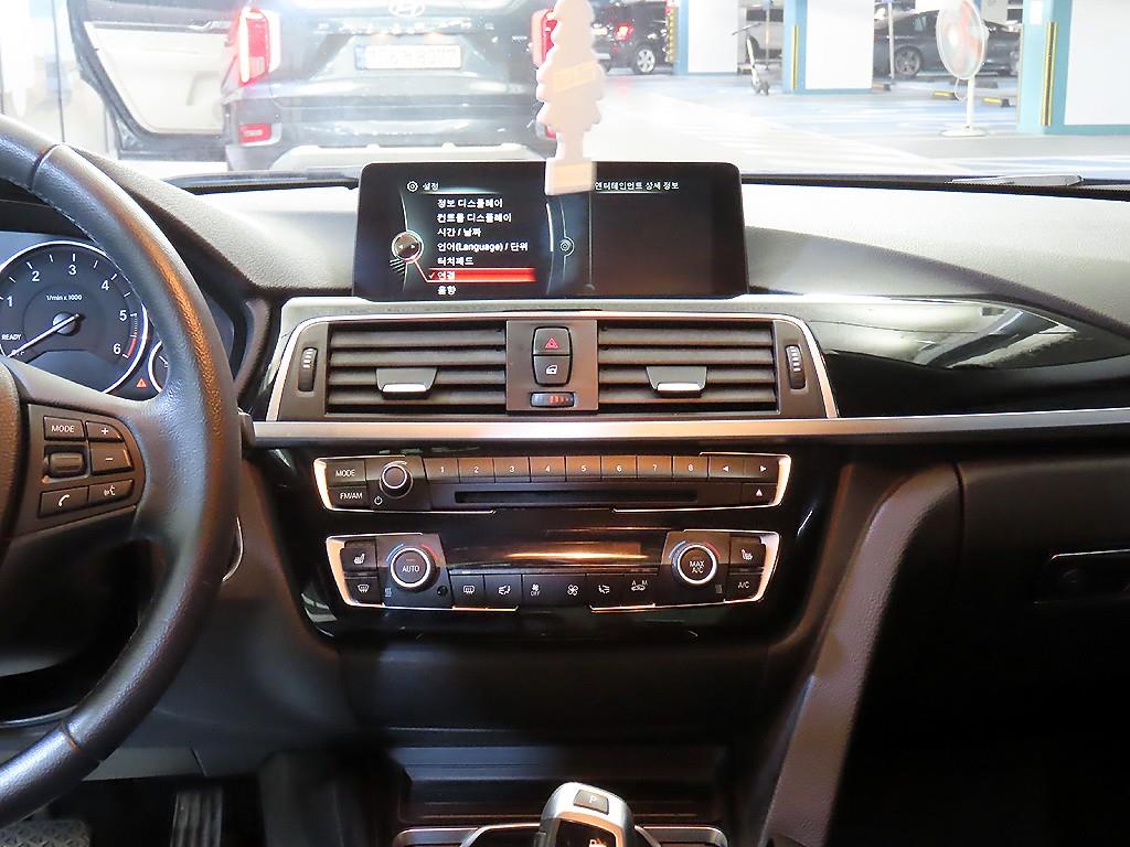 BMW 3 series - Vista 11