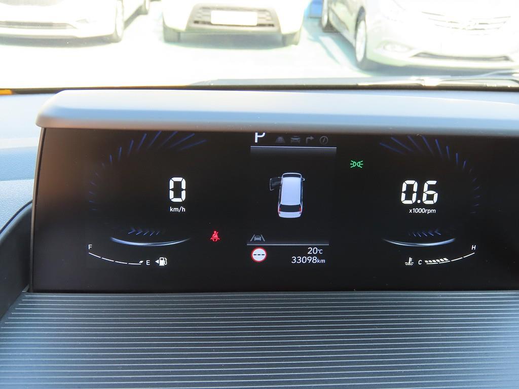 HYUNDAI Staria - Vista 8
