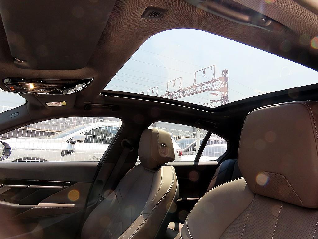BMW 5 Series 2024 Blanco - Importación desde Corea - HF Imports Iquique - Foto 17
