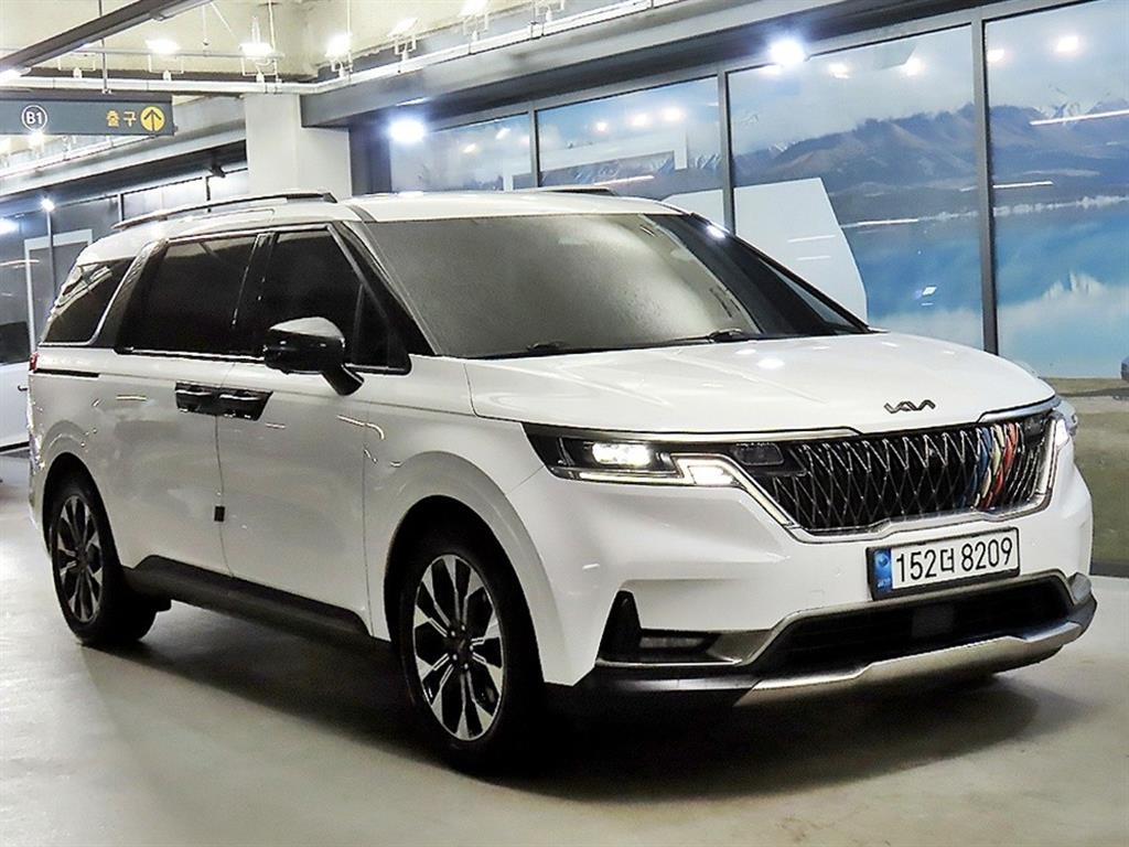 KIA Carnival 2022 Blanco - Importación desde Corea - HF Imports Iquique - Foto 1