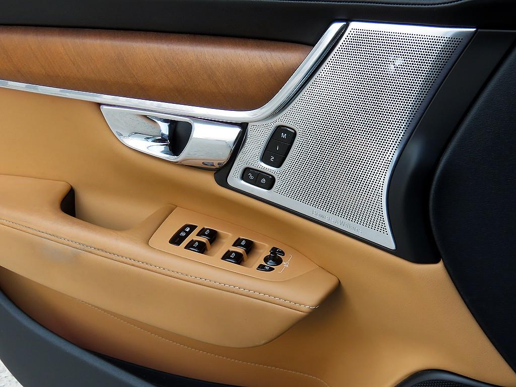 Volvo S90 - Vista 12