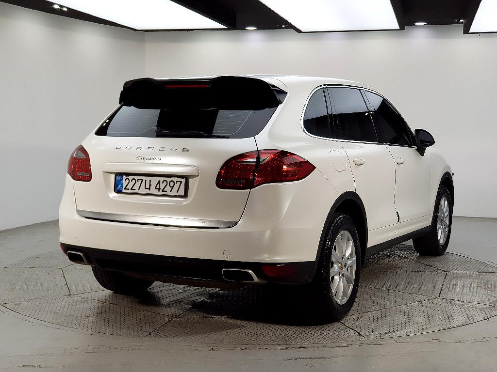 Porsche Cayenne - Vista 4