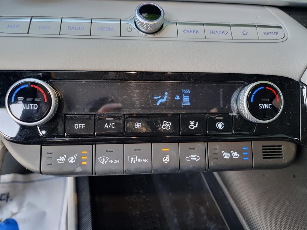 HYUNDAI Avante 2023 Blanco - Importación desde Corea - HF Imports Iquique - Foto 13
