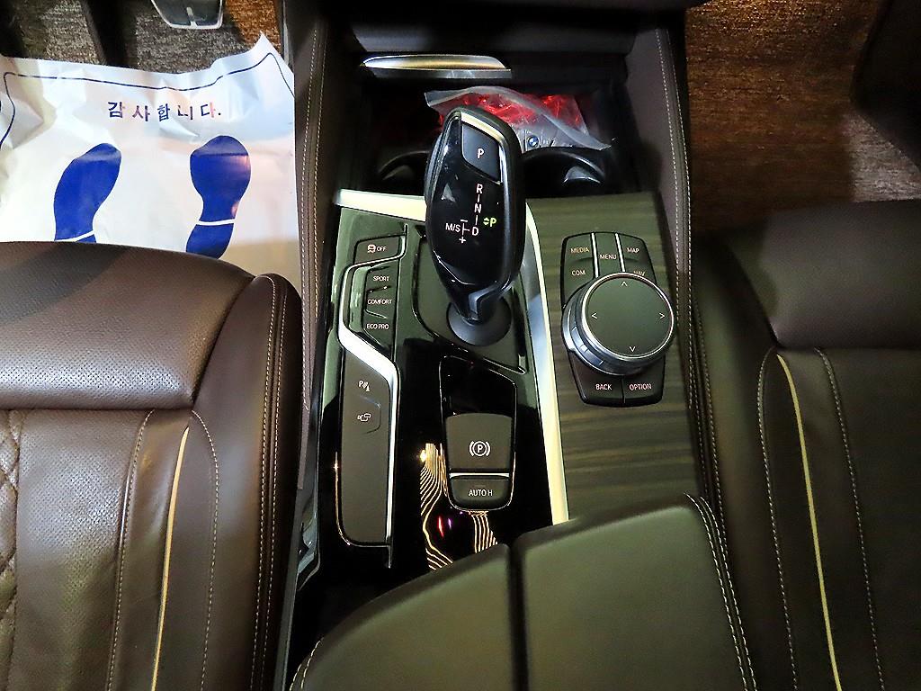 BMW 5 Series - Vista 12
