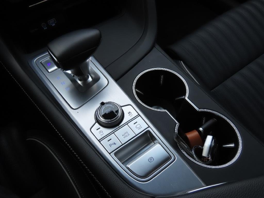 Genesis G70 - Vista 11