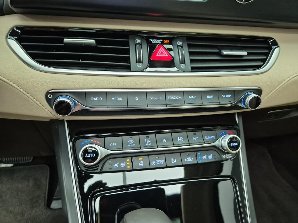 HYUNDAI Grandeur - Vista 10