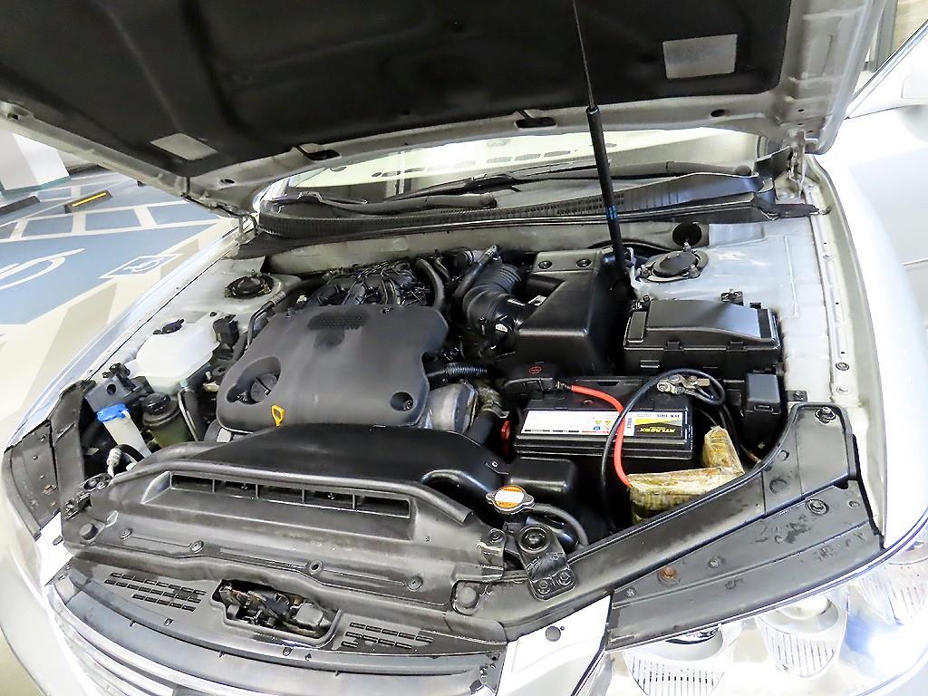 HYUNDAI Grandeur 2009 Plateado - Importación desde Corea - HF Imports Iquique - Foto 18