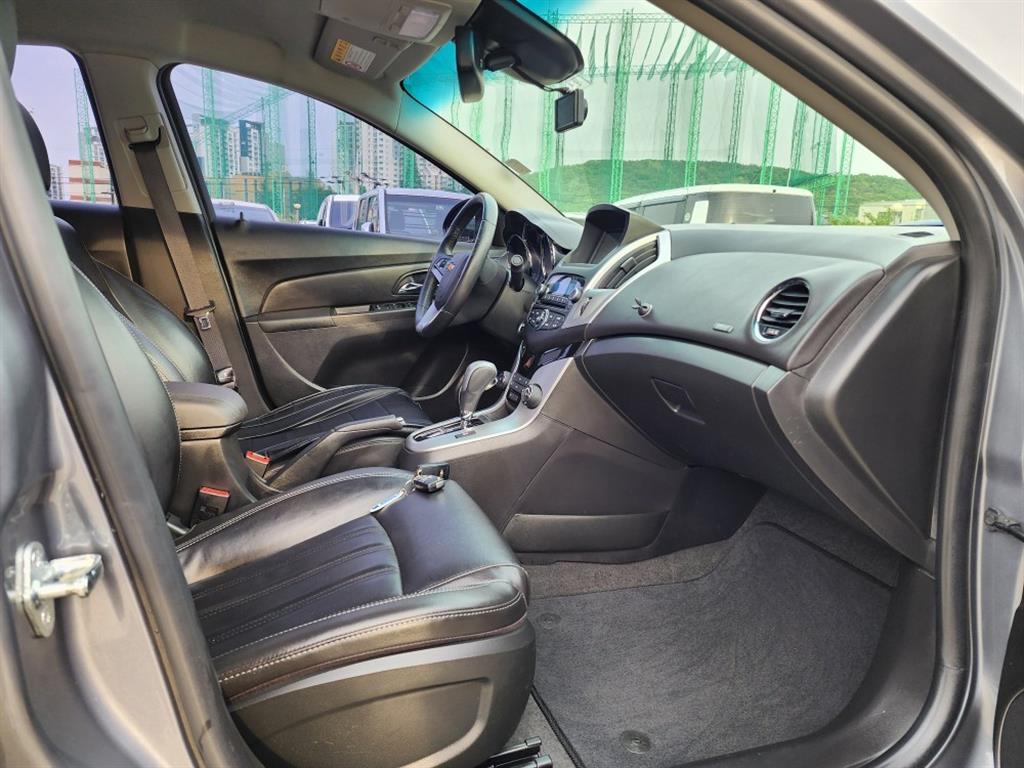 Chevrolet Cruise - Vista 10