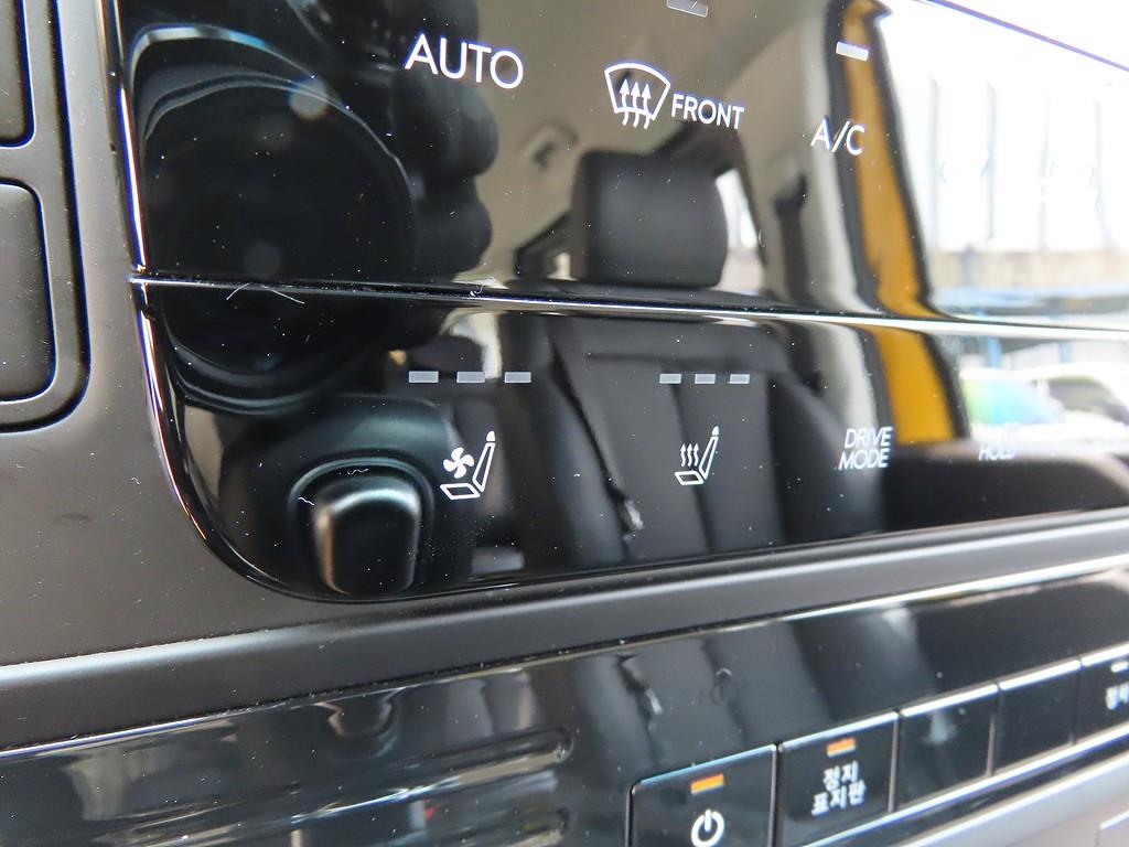 HYUNDAI Staria - Vista 12