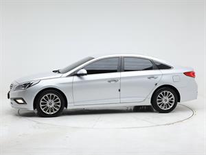 HYUNDAI Sonata - Vista 6