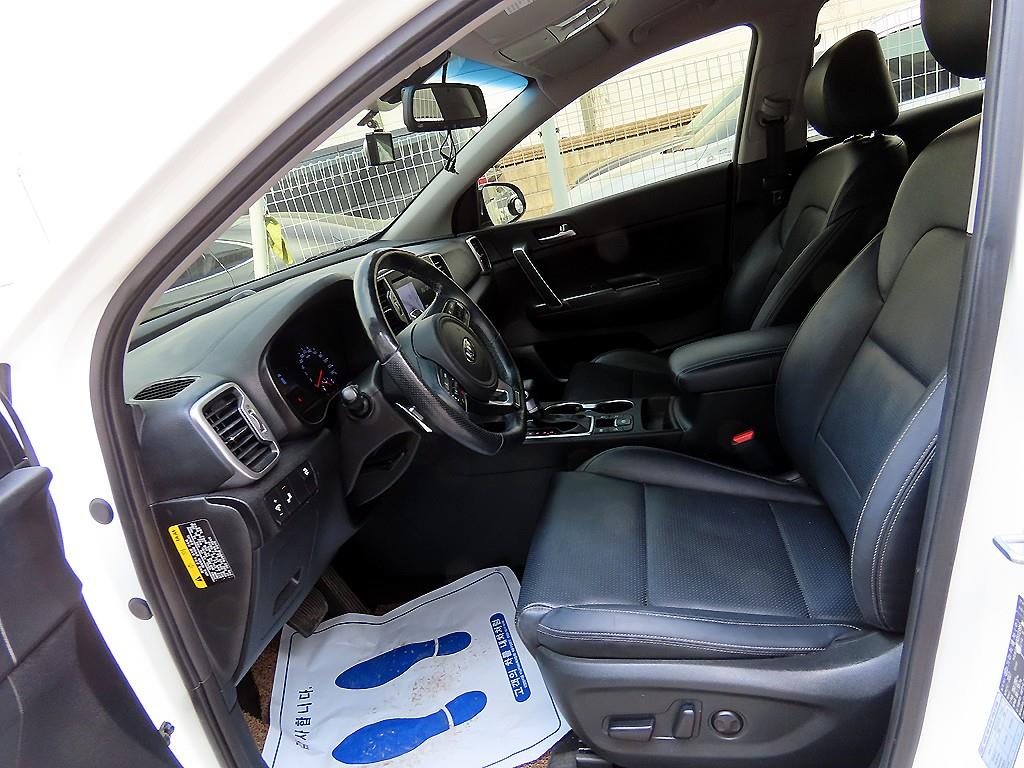 KIA Sportage - Vista 5