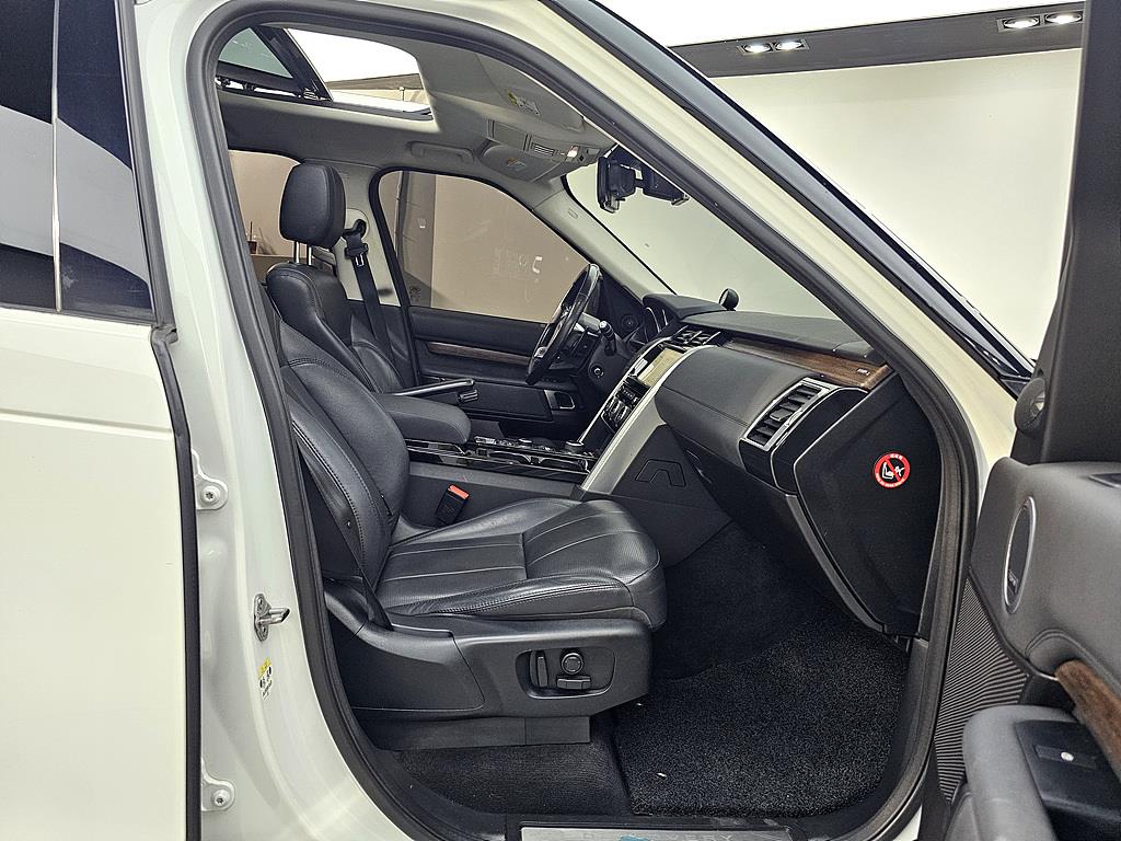 Land Rover Discovery - Vista 11
