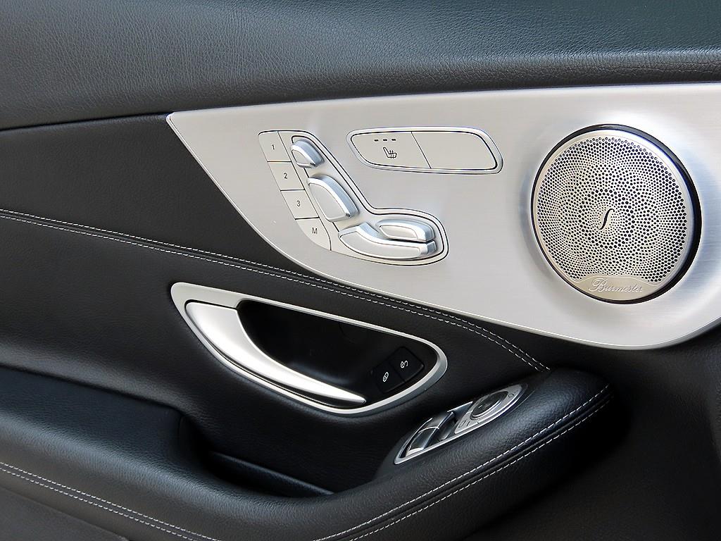 Mercedes Benz C Class - Vista 12