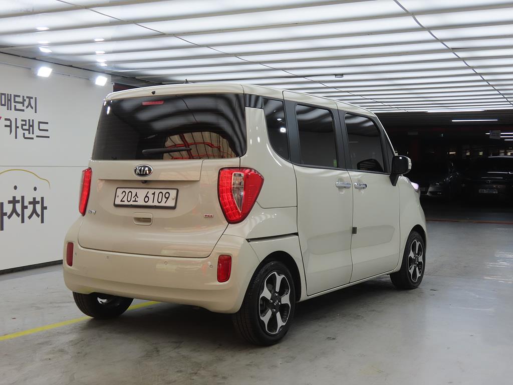 KIA Ray - Vista 4