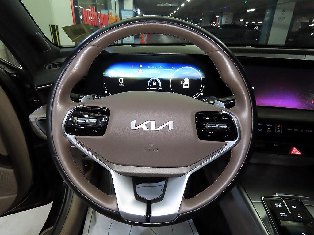 KIA K8 - Vista 8