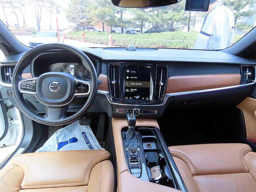 Volvo S90 - Vista 7