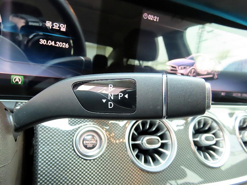 Mercedes Benz CLS Class - Vista 11
