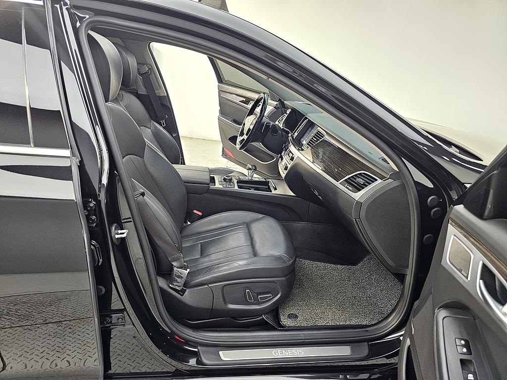 Genesis G80 - Vista 11