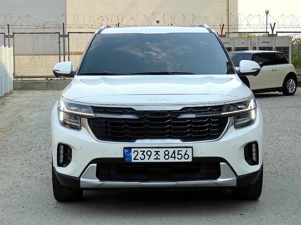 KIA Seltos 2024 Blanco - Importación desde Corea - HF Imports Iquique - Foto 1