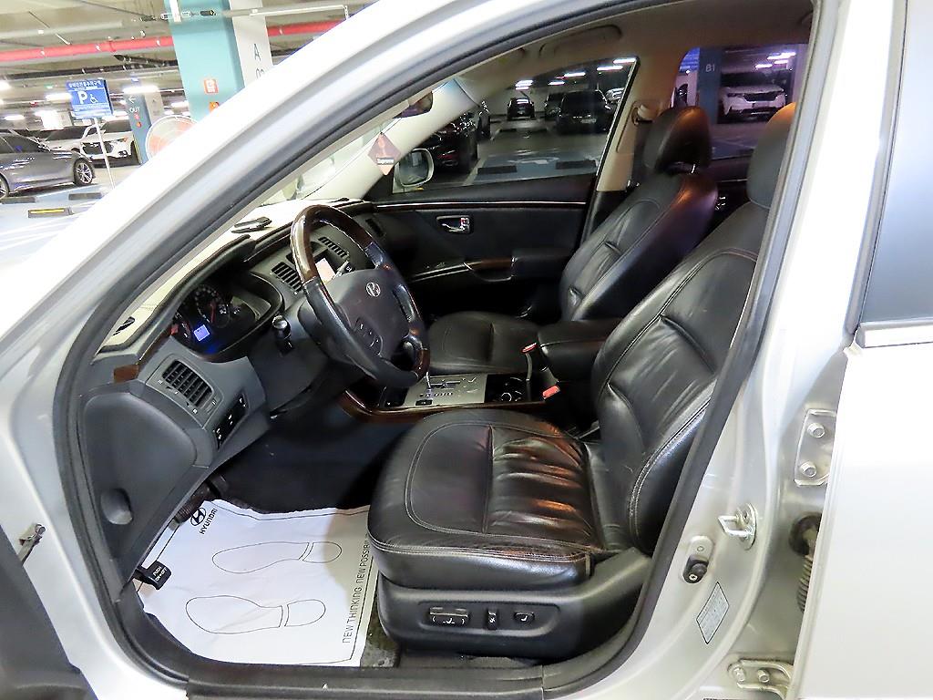 HYUNDAI Grandeur - Vista 6