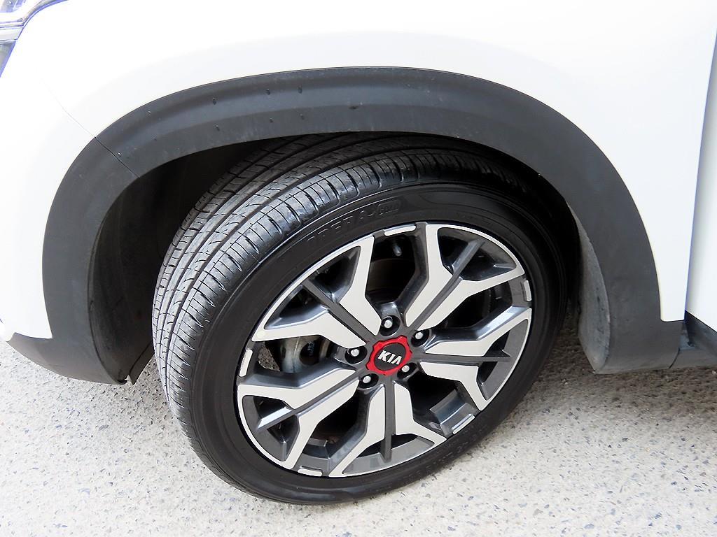 KIA Seltos 2022 Blanco - Importación desde Corea - HF Imports Iquique - Foto 20
