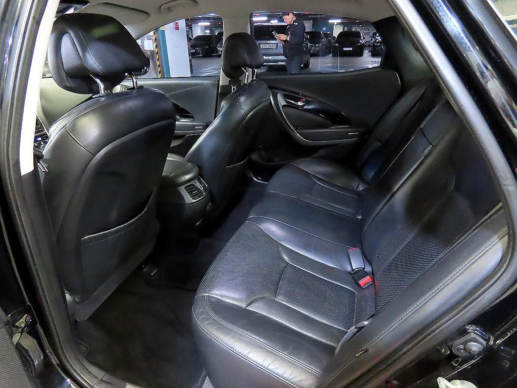 HYUNDAI Grandeur - Vista 7