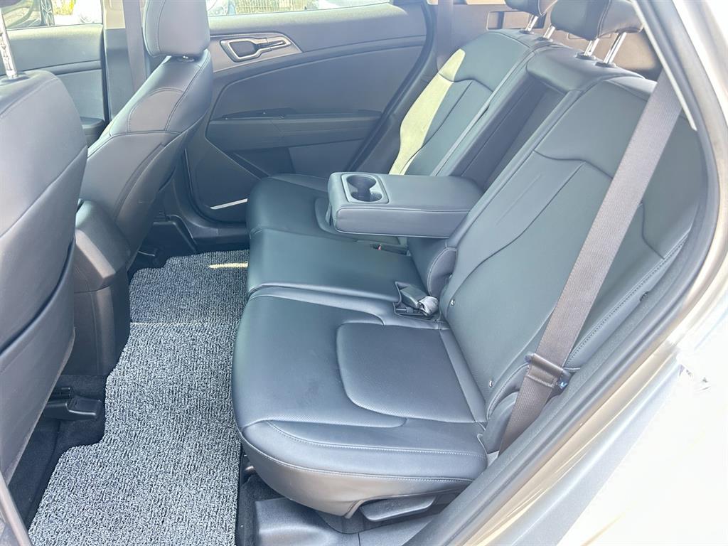KIA Sportage - Vista 10