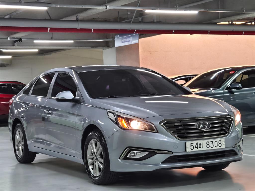 HYUNDAI Sonata - Vista 2