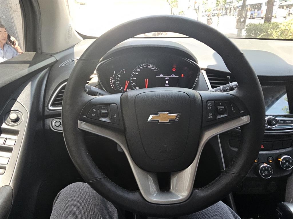 Chevrolet Trax - Vista 7