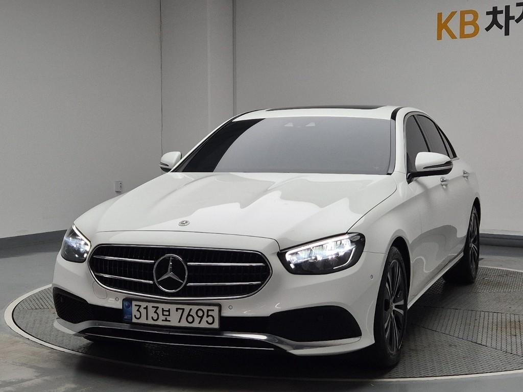 Mercedes Benz E class 2021 Blanco - Importación desde Corea - HF Imports Iquique - Foto 1