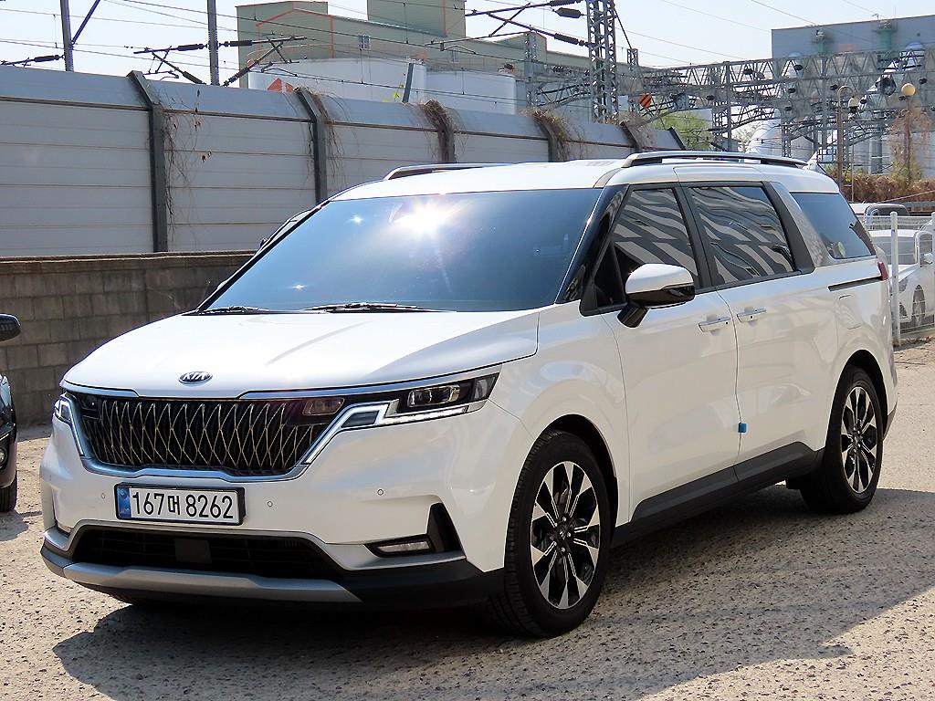 KIA Carnival - Vista 2