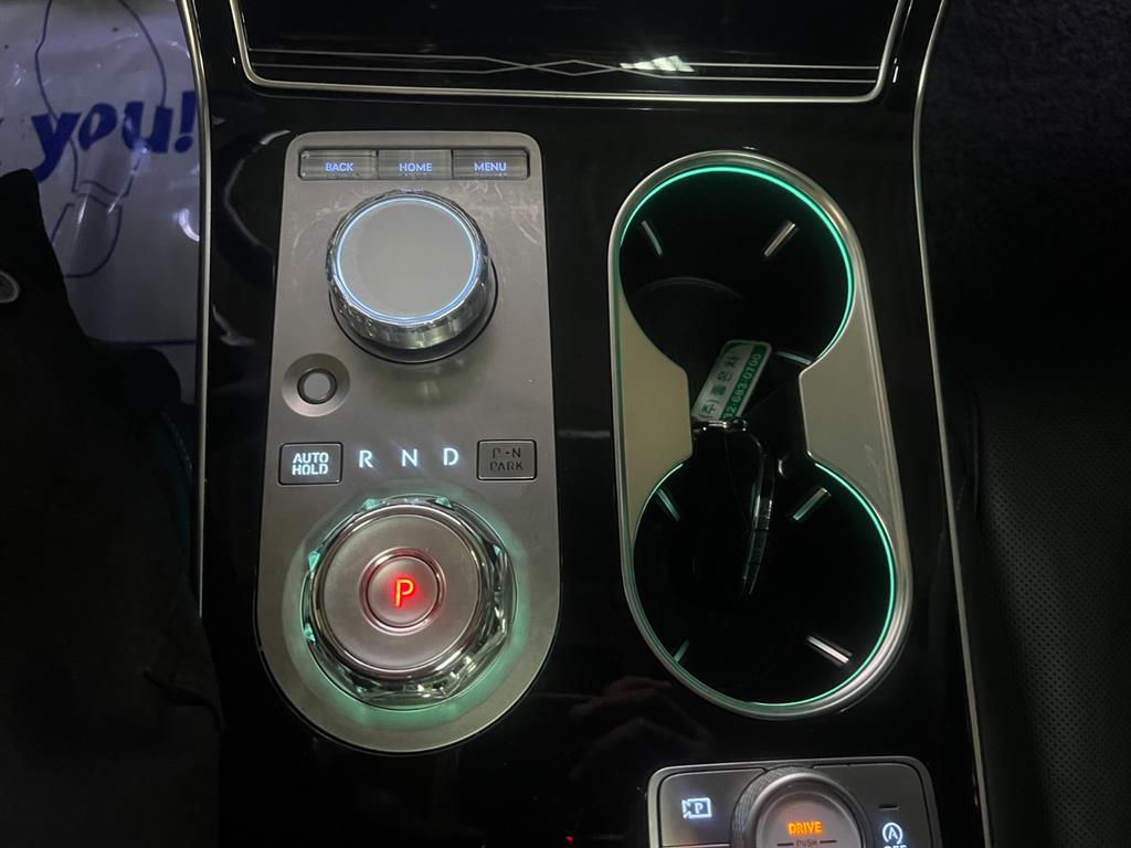Genesis GV80 - Vista 11