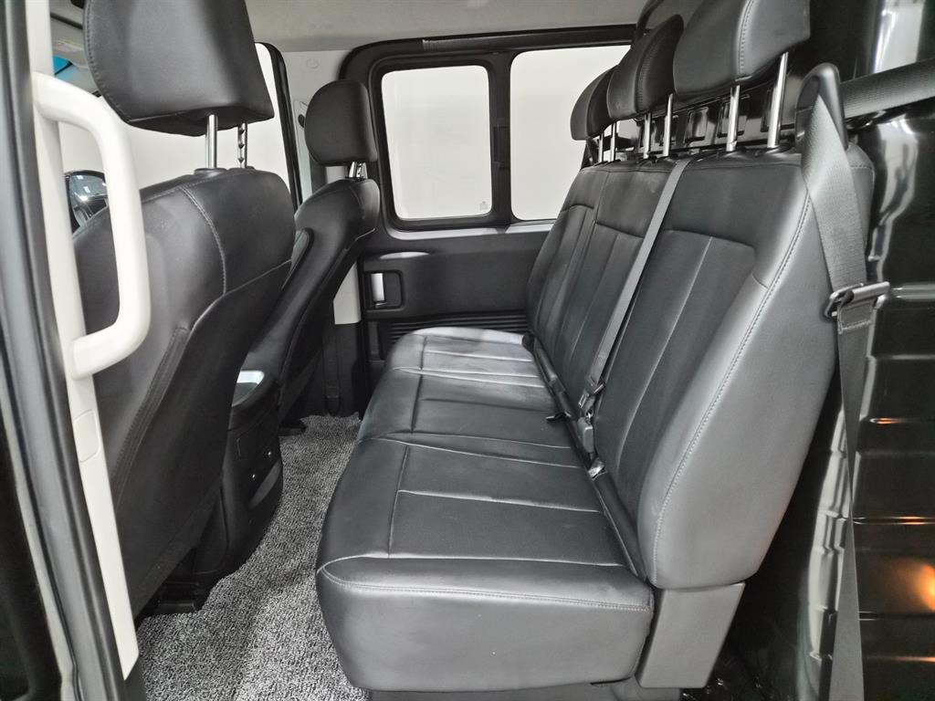 HYUNDAI Staria - Vista 7