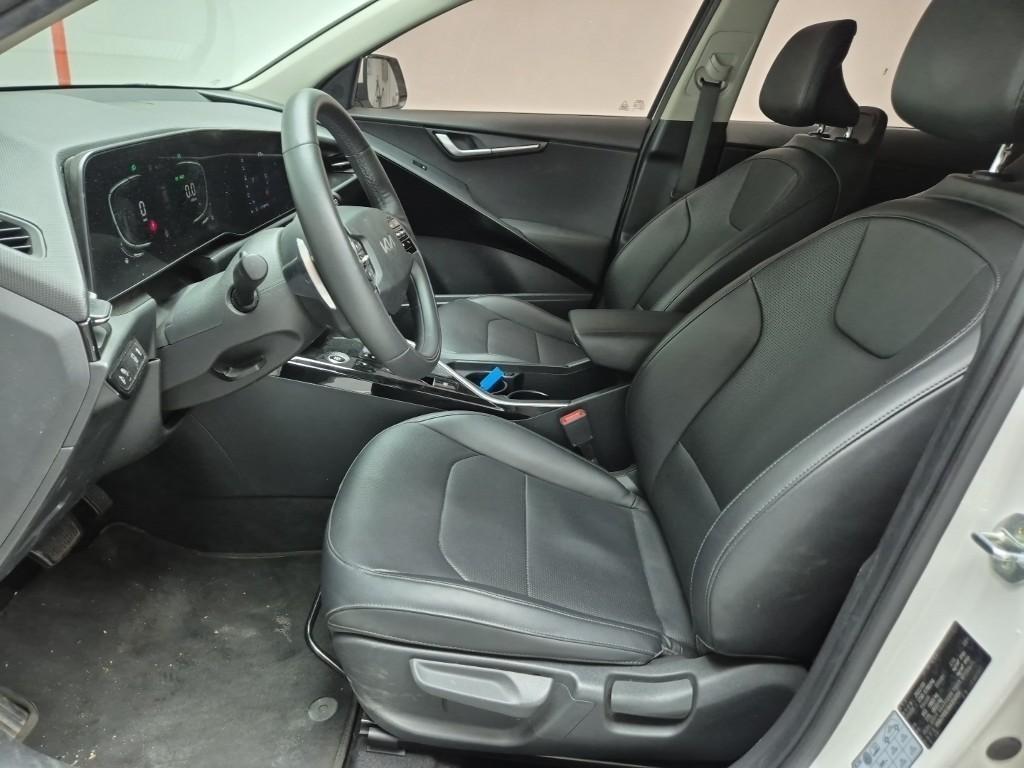 KIA Niro - Vista 12
