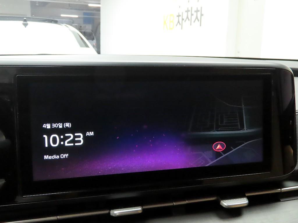 KIA Carnival - Vista 9