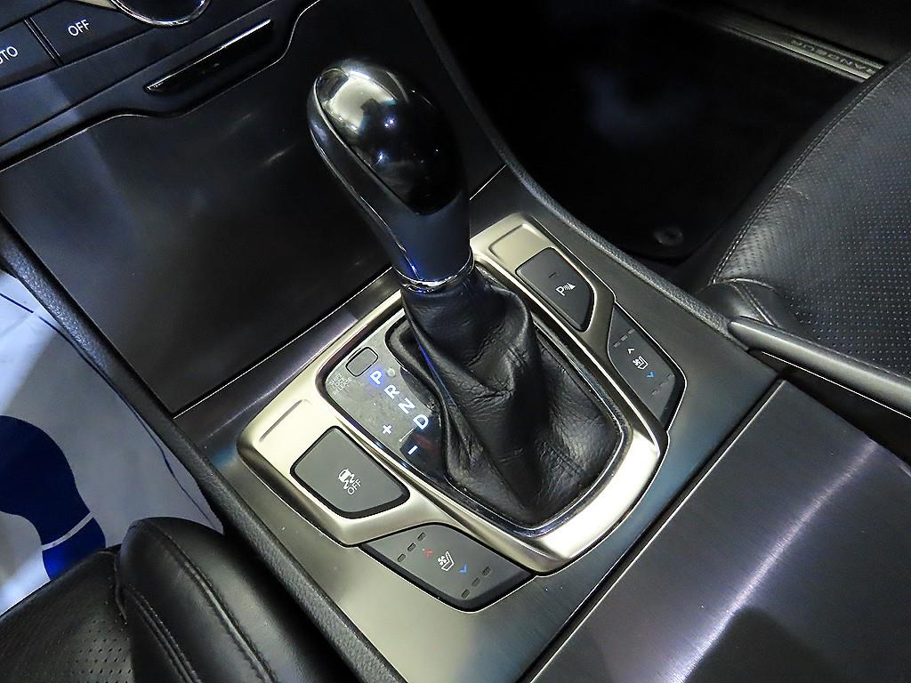 HYUNDAI Grandeur - Vista 12